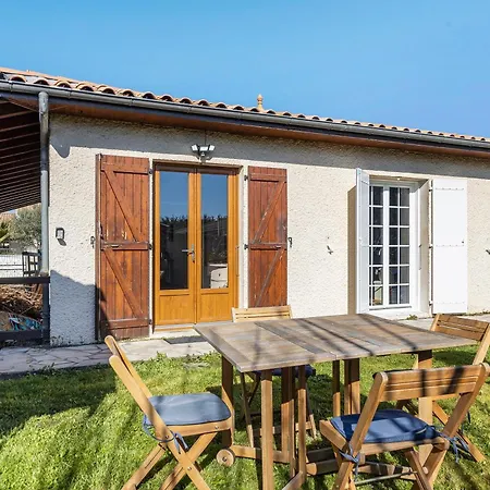 Maison Route Des Chateaux-bordeaux 펜션 *